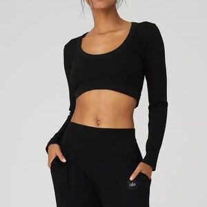 Alo Yoga Serene cropped long sleeve